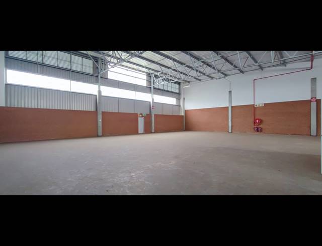 495M² WAREHOUSE TO LET IN HIGHVELD